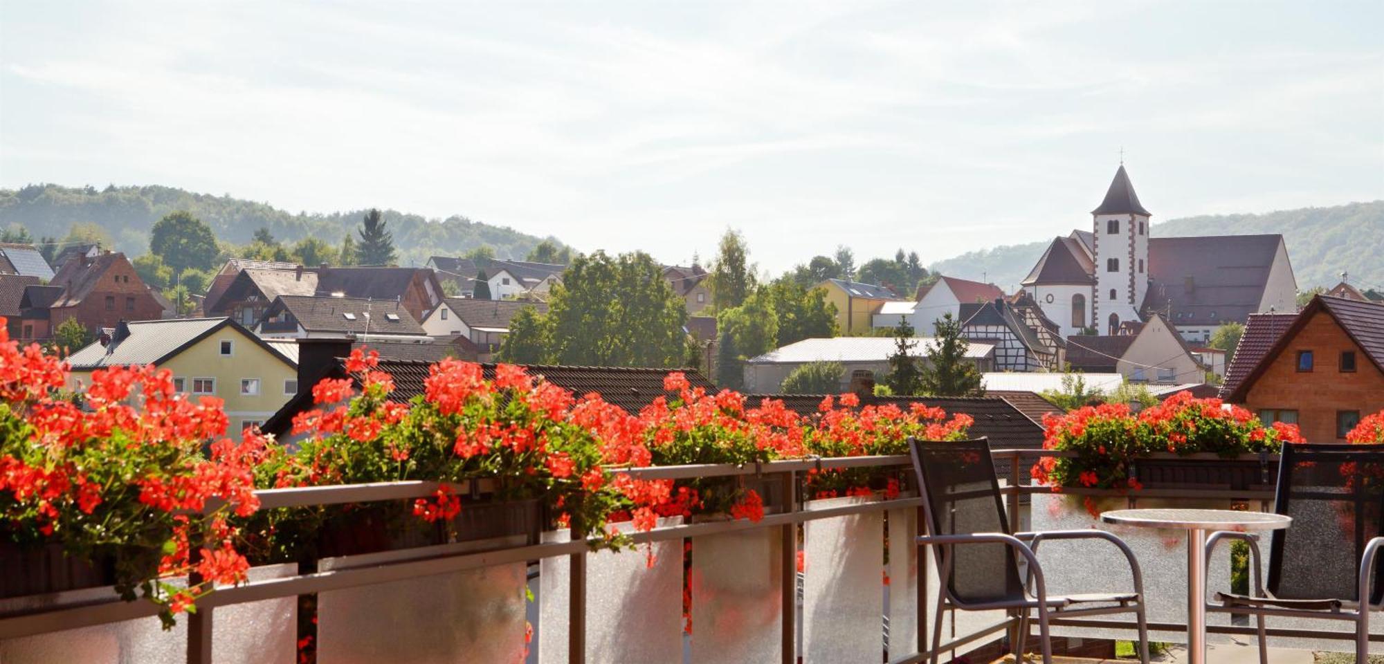 Gasthaus Trifelsblick Wernersberg Exteriör bild